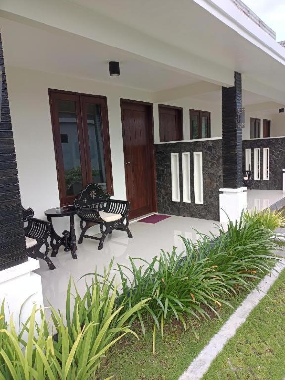 Sapak Bungalow Selong Belanak Exterior foto
